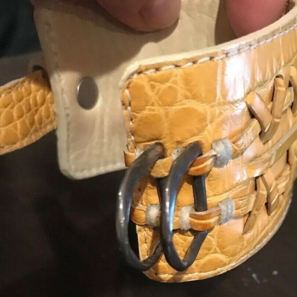 Cuir Inc Yellow Genuine Aligator Leather Bracelet - Picture 7 of 8